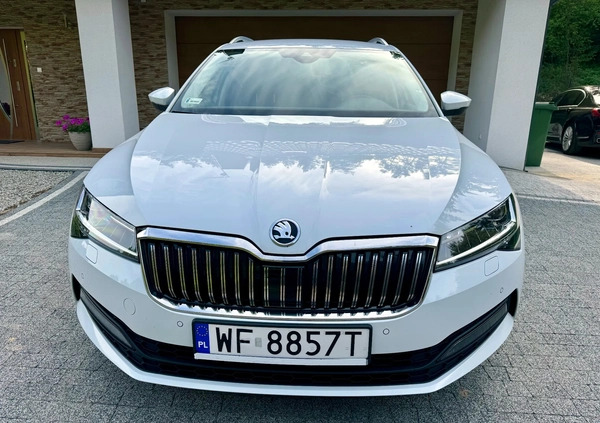 Skoda Superb cena 92250 przebieg: 125670, rok produkcji 2019 z Siedliszcze małe 191